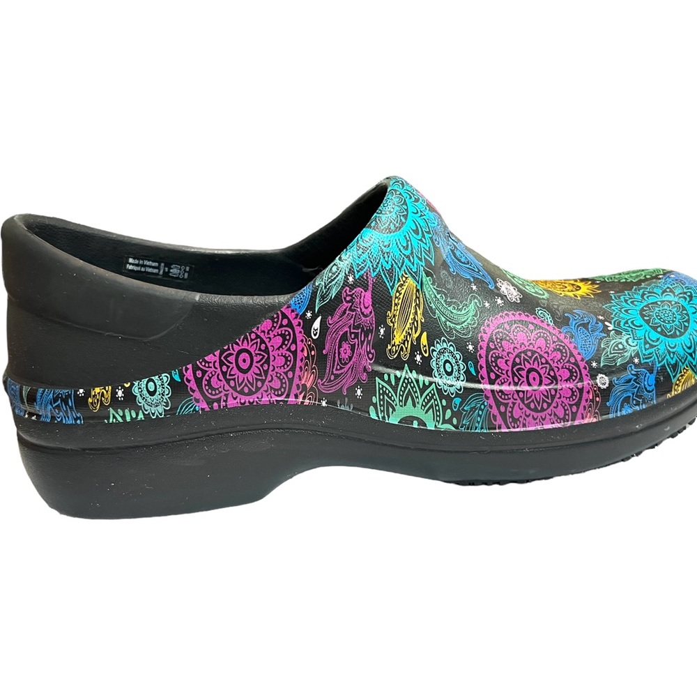 Crocs Neria Pro II Clog. Bright Paisley Floral Size 8W - Picture 4 of 7